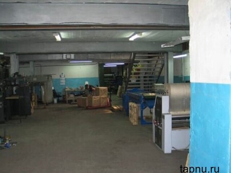 Производственная база, 830 м².